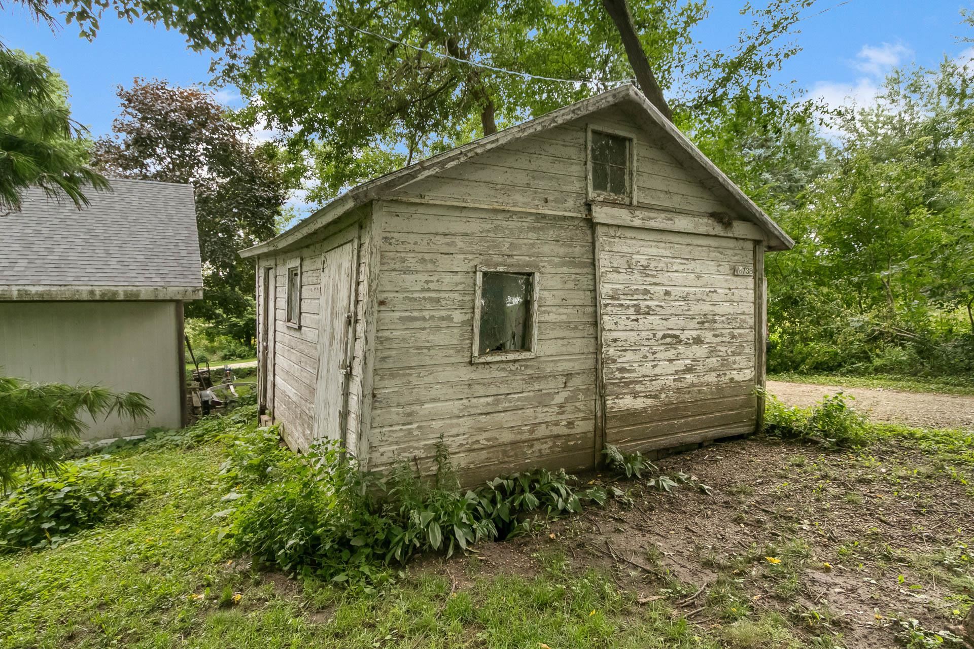 W8738 White Crow Road Fort Atkinson, WI 53538 - Photo 42 of 64