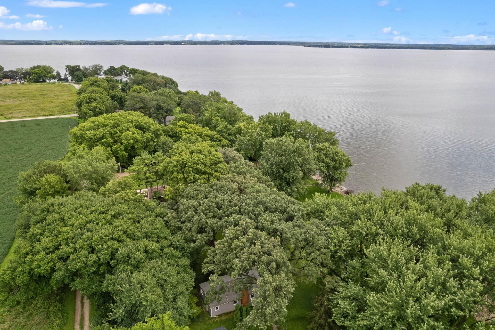 W8738 White Crow Road Fort Atkinson, WI 53538 - Photo 45 of 64