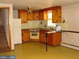 502 Spring Street Pottstown, PA 19464 - Photo 4 of 6 Gallery Image 4