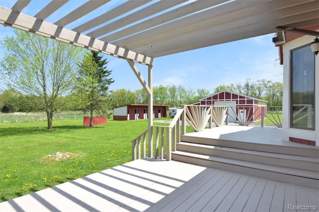 6415 Hogan Road Fenton, MI 48430 - Photo 52 of 72 Great view in every direction