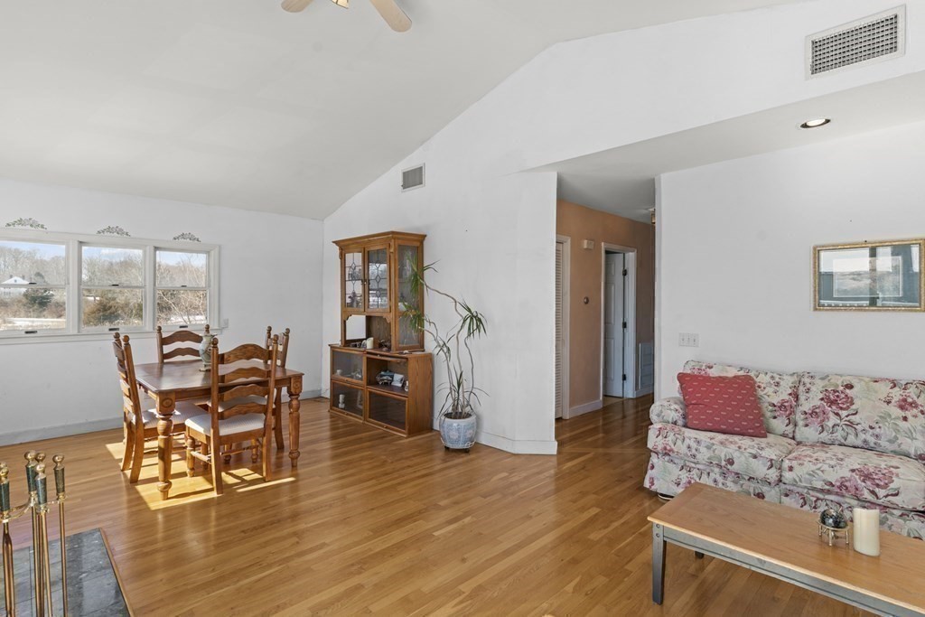 516 Pearse Road Swansea, MA 02777 - Photo 23 of 40 Gallery Image 23
