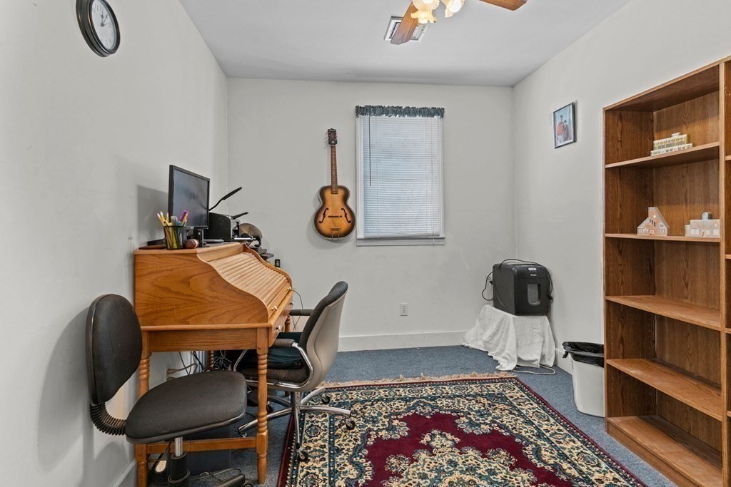 516 Pearse Road Swansea, MA 02777 - Photo 28 of 40 Gallery Image 28