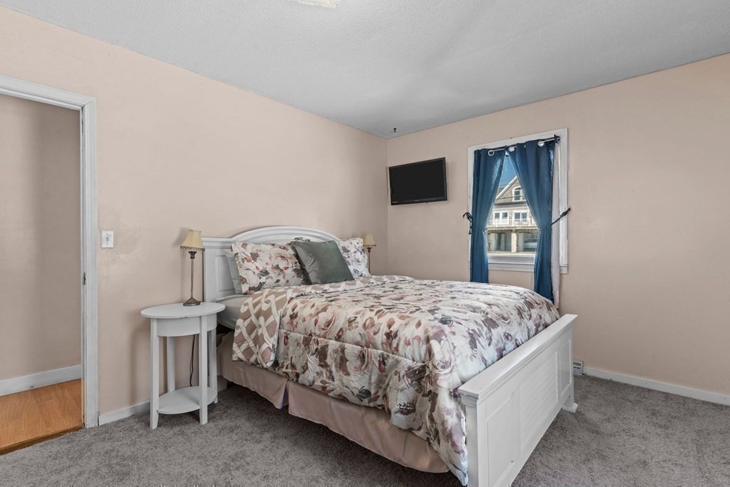 516 Pearse Road Swansea, MA 02777 - Photo 35 of 40 Gallery Image 35
