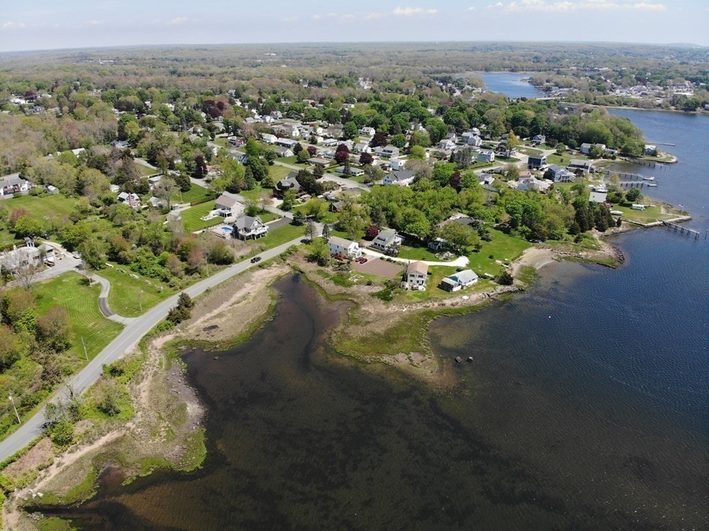 516 Pearse Road Swansea, MA 02777 - Photo 7 of 40 Gallery Image 7