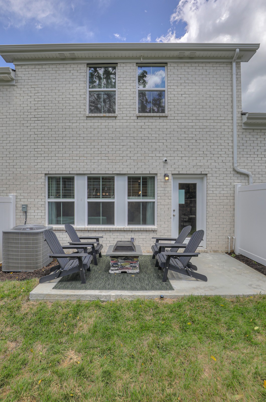 204 Douglas Bend Road, Unit 1004 Gallatin, TN 37066 - Photo 32 of 35 Gallery Image 32