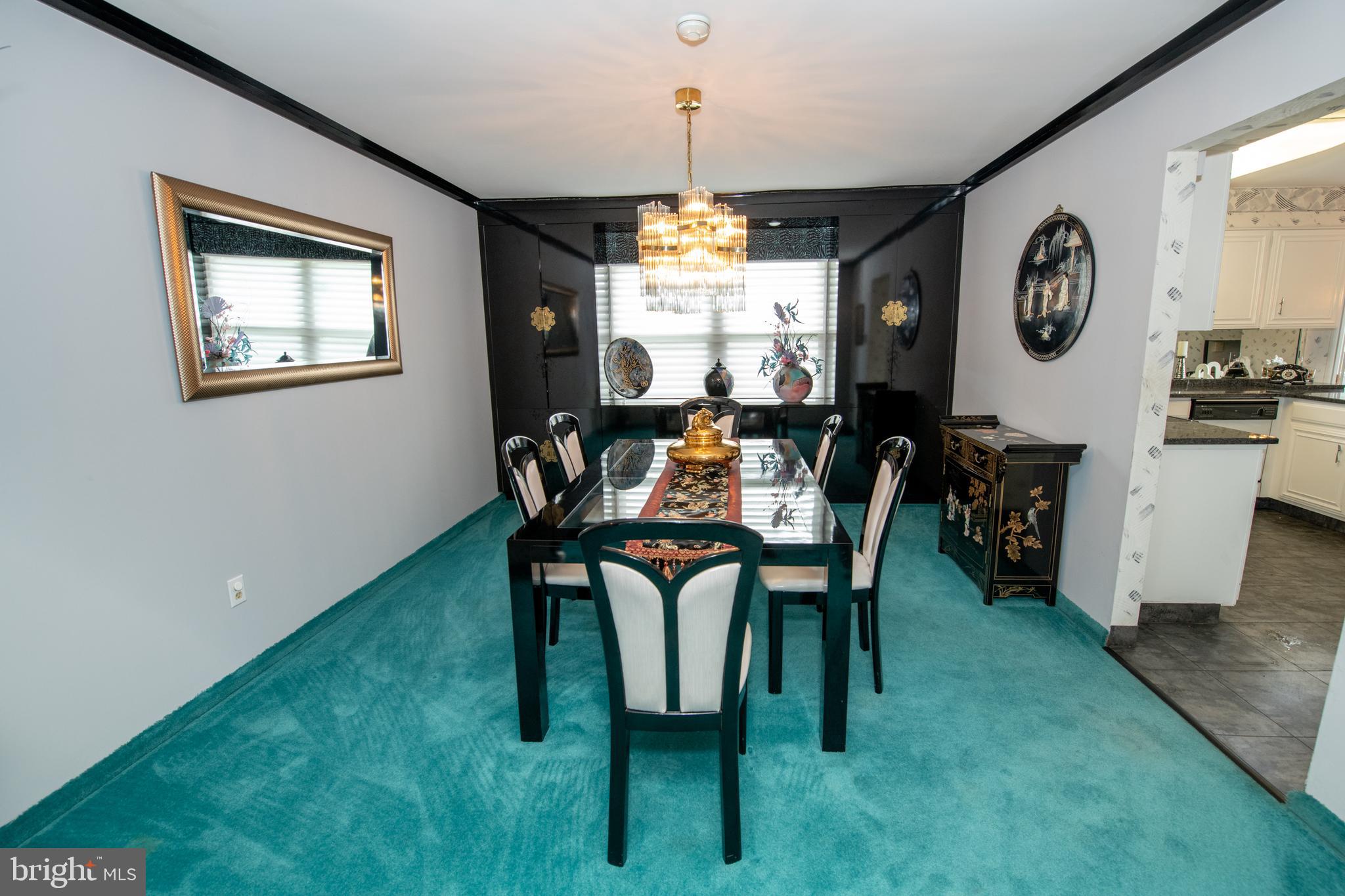 115 Spring Flower Court Huntingdon Valley, PA 19006 - Photo 7 of 33 Dining Room