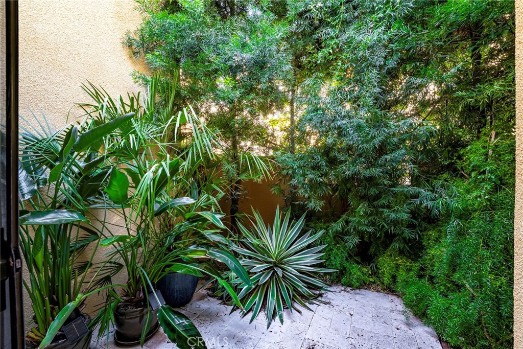 25712 Le Parc, Unit 48 Lake Forest, CA 92630 - Photo 6 of 30