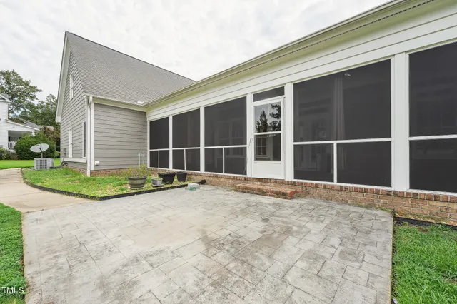 $525,000 | 3645 Eagle Farm Drive North, Wilson, NC 27896