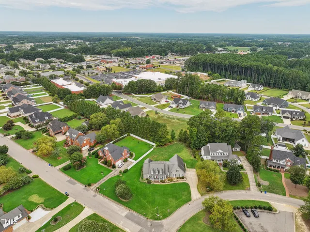 $525,000 | 3645 Eagle Farm Drive North, Wilson, NC 27896