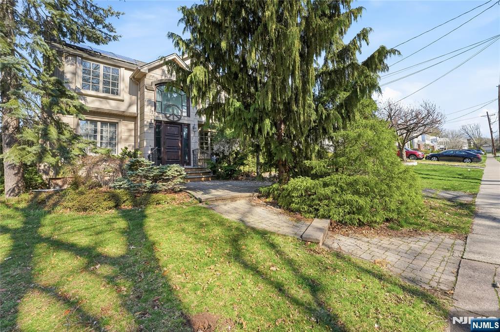 770 Hartwell Street Teaneck, NJ 07666 - Photo 34 of 36