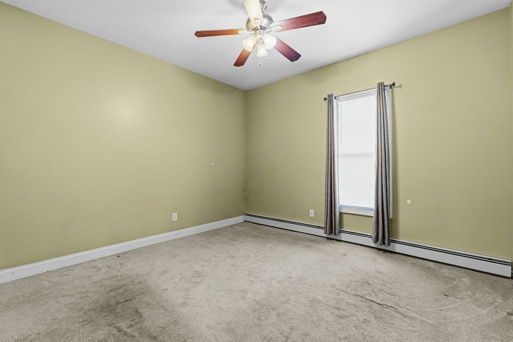 998 Middle Street Fall River, MA 02721 - Photo 7 of 28