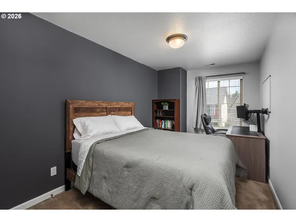 $369,900 | 4923 Southeast Lucas Court, Milwaukie, OR 97267