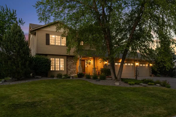 $600,000 | 7934 Chesshire Lane North, Maple Grove, MN 55311