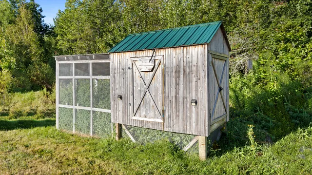 $290,000 | 9 Thibodeau Drive, Levant, ME 04456