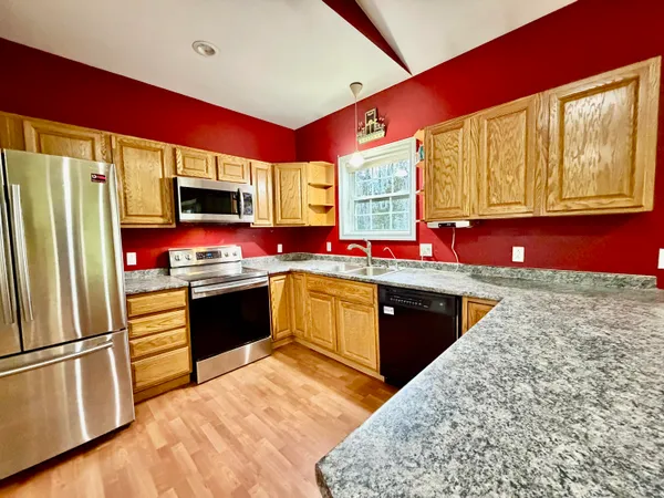 $290,000 | 9 Thibodeau Drive, Levant, ME 04456