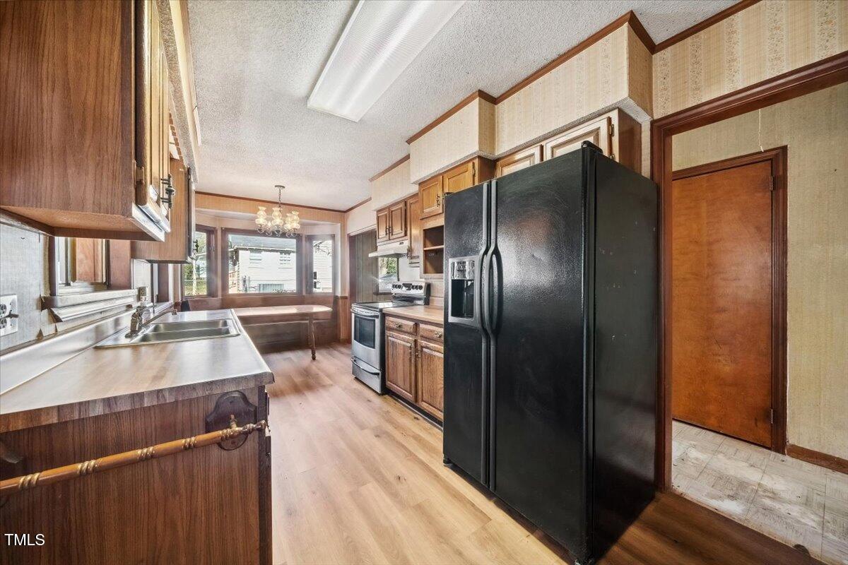 1234 Duffy Place Raleigh, NC 27603 - Photo 10 of 26 Kitchen