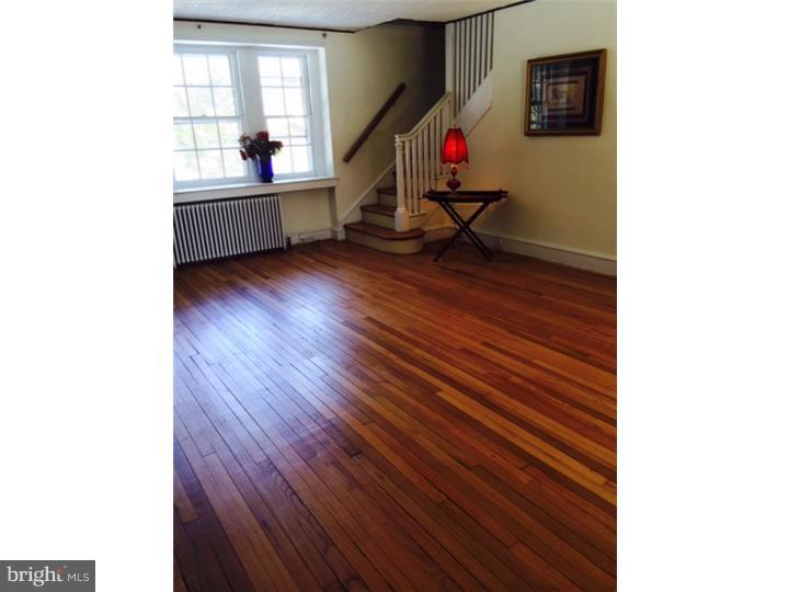 207 Avon Road Narberth, PA 19072 - Photo 2 of 11 Living Room