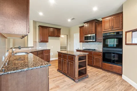 $965,000 | 2502 Echo Wood Place, Round Rock, TX 78681