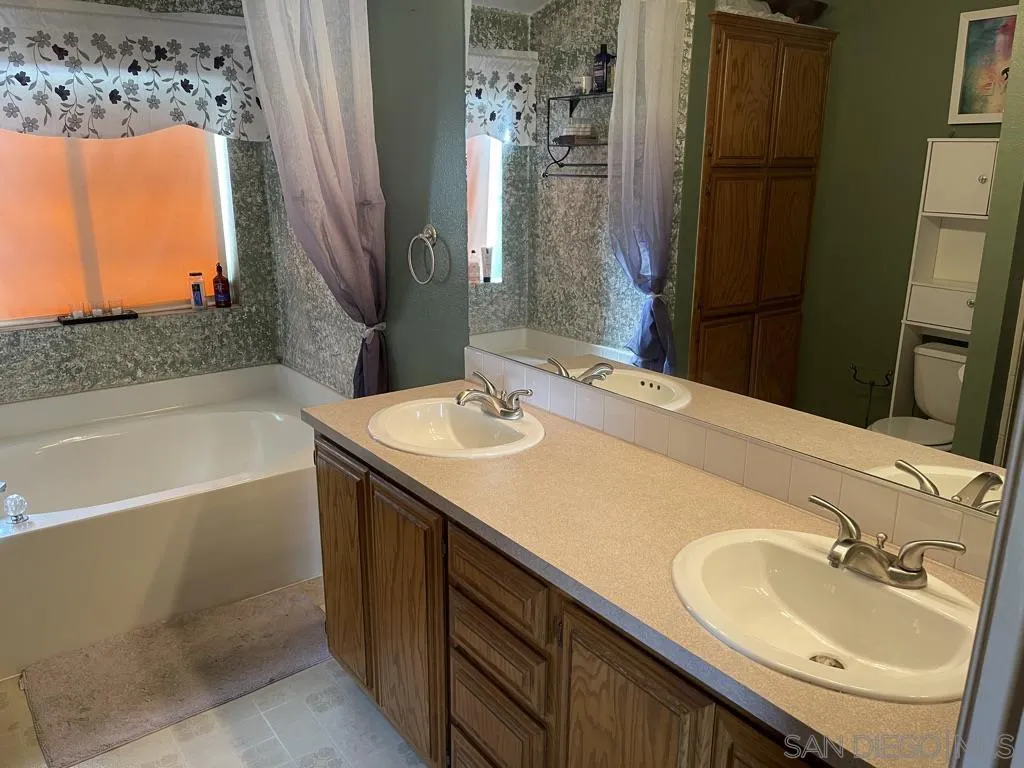15935 Spring Oaks Road, Unit 51 El Cajon, CA 92021 - Photo 11 of 21 Gallery Image 11
