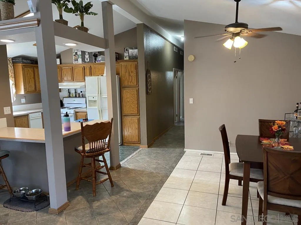 15935 Spring Oaks Road, Unit 51 El Cajon, CA 92021 - Photo 8 of 21 Gallery Image 8
