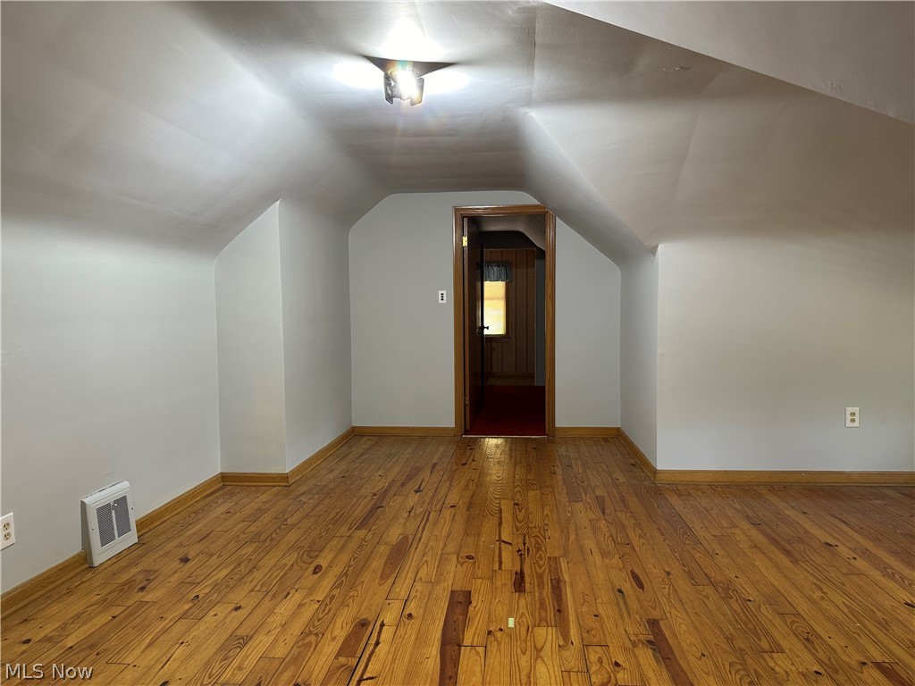 4959 North Barton Road Cleveland, OH 44124 - Photo 30 of 37 Gallery Image 30
