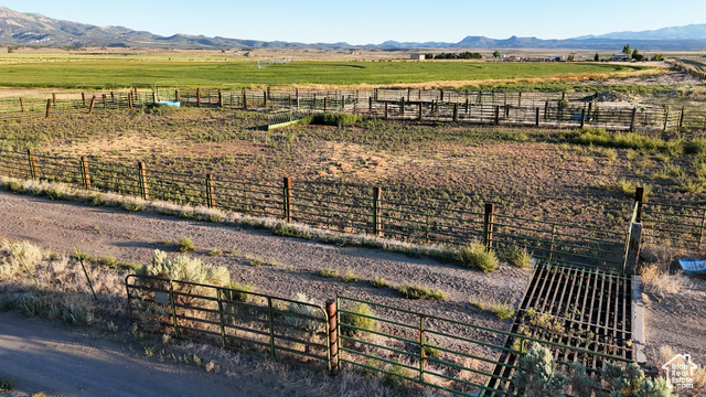 3003 Highway 89 Panguitch, UT 84759 - Photo 2 of 27