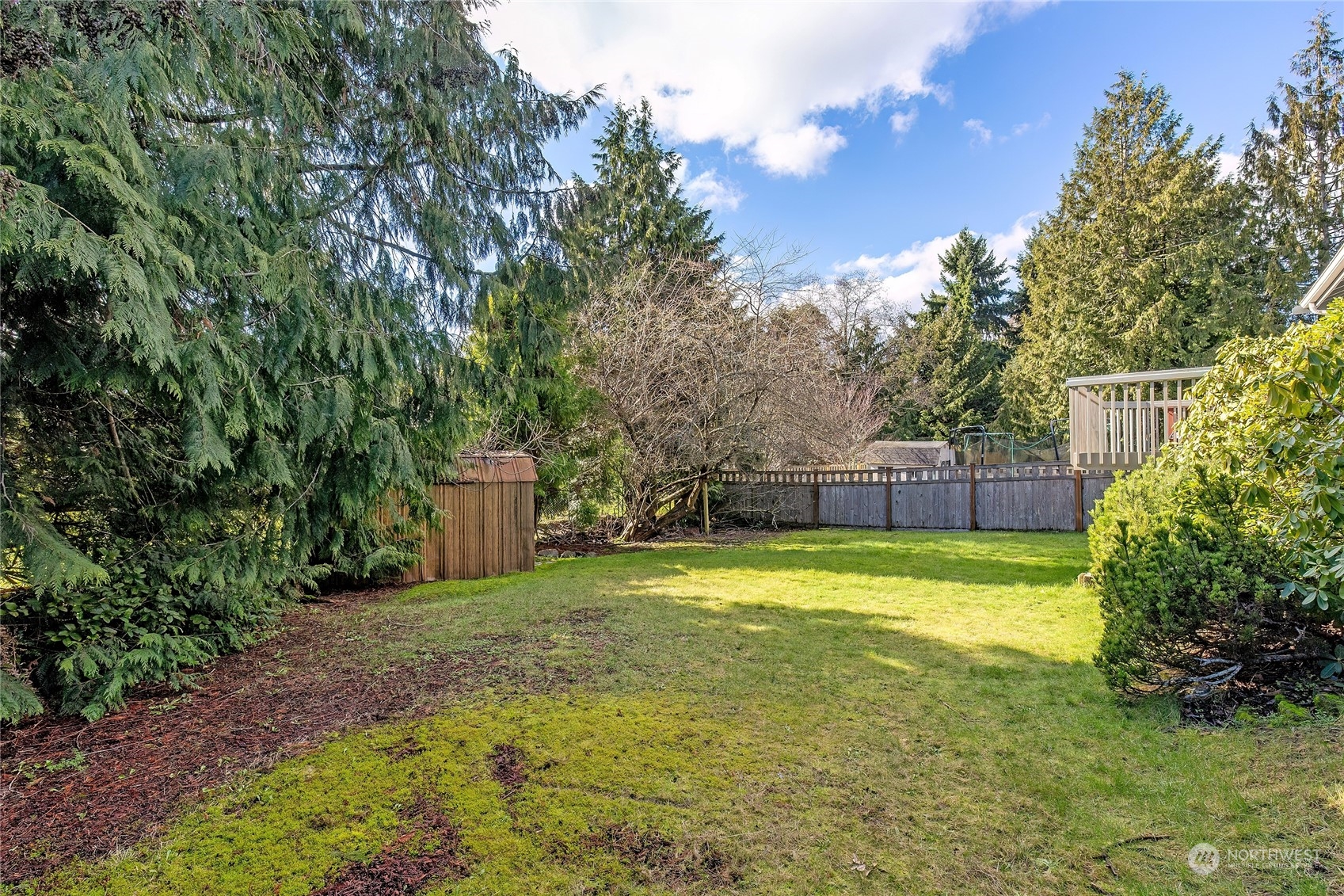 7306 East Collins Road Port Orchard, WA 98366 - Photo 6 of 38 Gallery Image 6