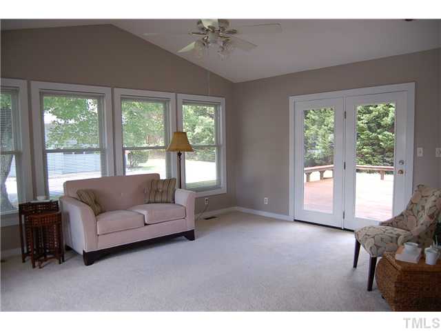 2619 Freemont Road Durham, NC 27705 - Photo 8 of 12 Gallery Image 8