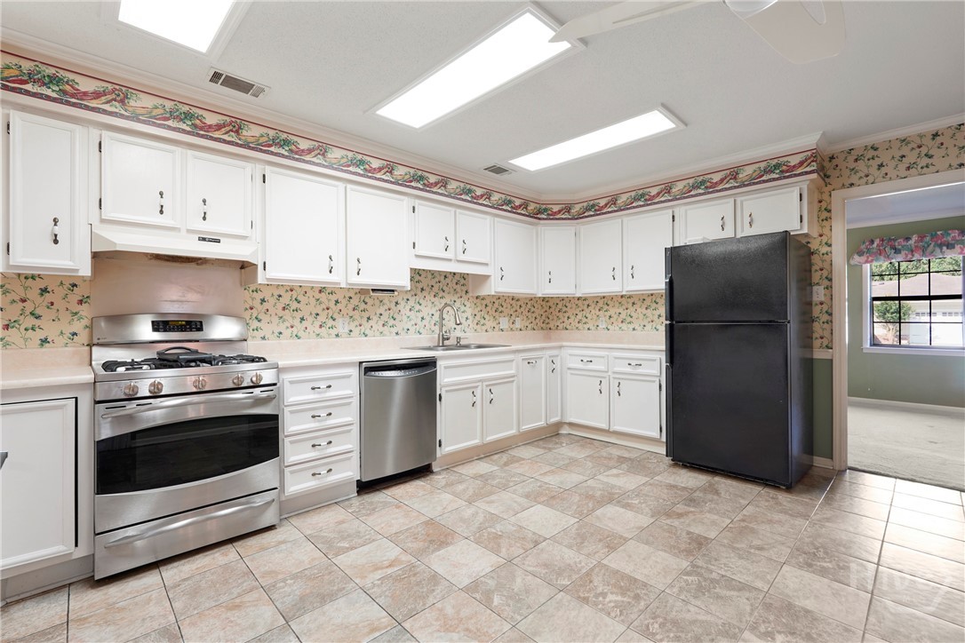 145 Cardinal Road Savannah, GA 31406 - Photo 15 of 50 Gallery Image 15