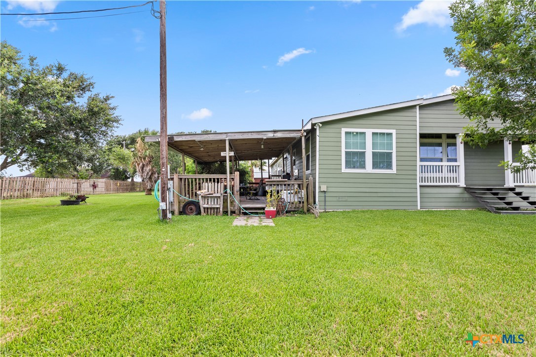 1845 Royal Road Port Lavaca, TX 77979 - Photo 6 of 30