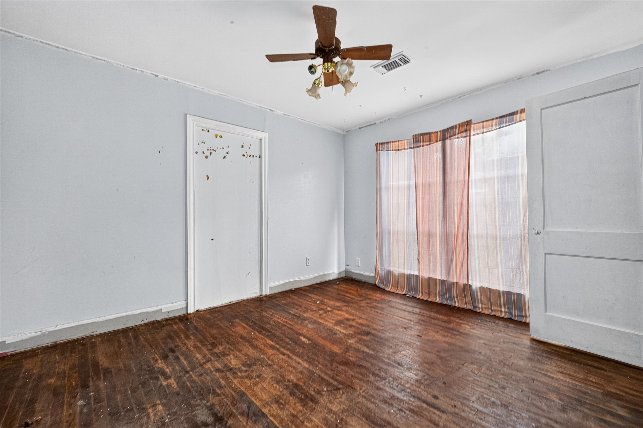 7003 Myrtle Street Houston, TX 77087 - Photo 25 of 29 Gallery Image 25