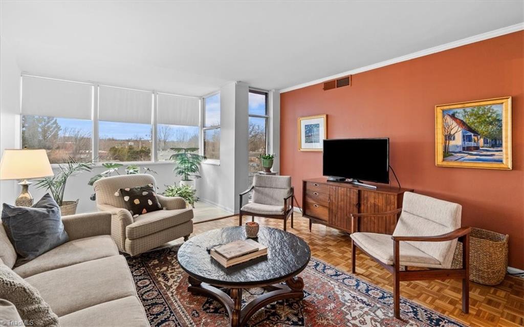 1101 North Elm Street, Unit 207 Greensboro, NC 27401 - Photo 1 of 43 Living Room