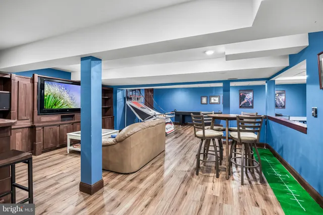 $1,399,000 | 3 South Lakeside Drive West, Medford, NJ 08055