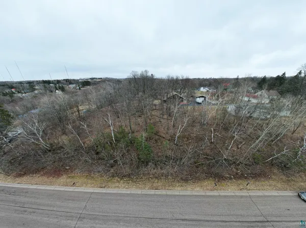 $17,900 | Xxx West Palm Street, Duluth, MN 55811