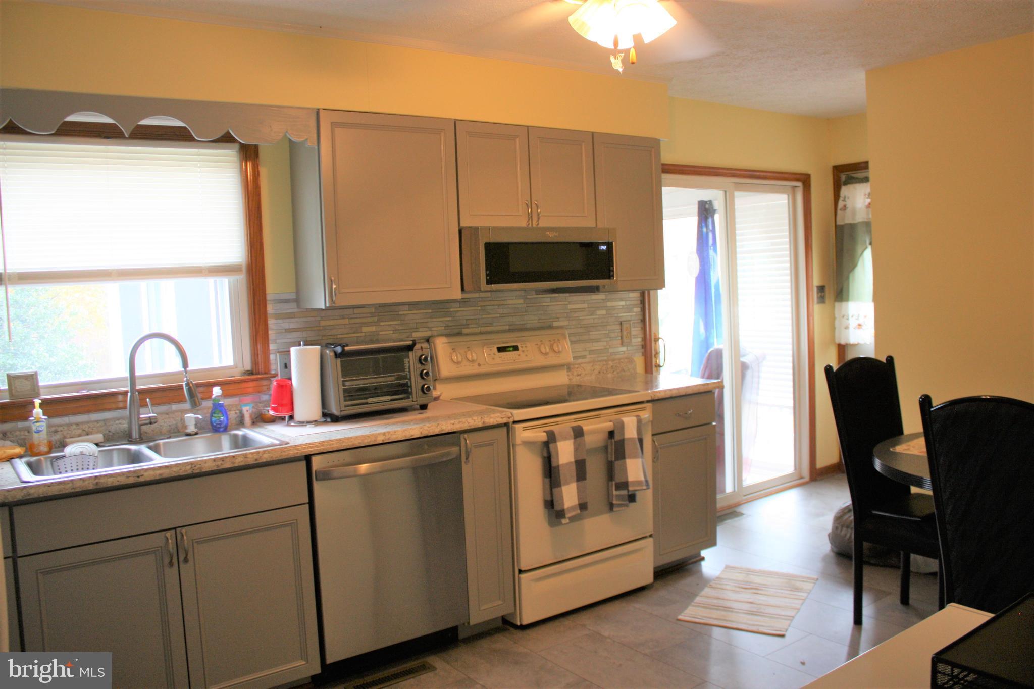 892 Walnut Shade Road Louisa, VA 23093 - Photo 13 of 37 Gallery Image 13