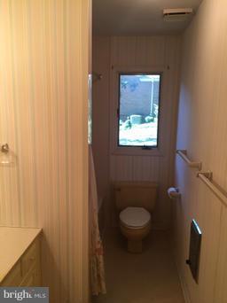 115 Forest Ridge Road Winchester, VA 22602 - Photo 26 of 30 Bath