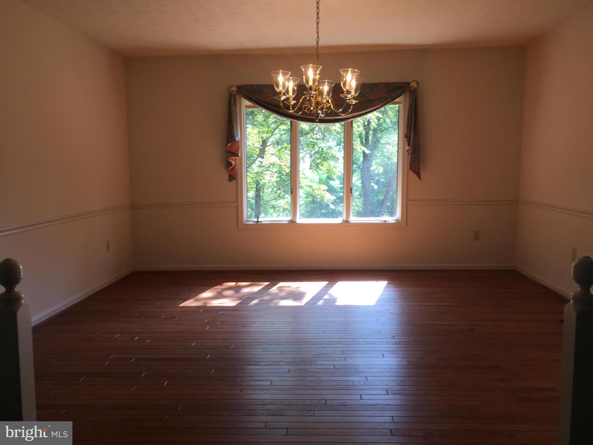 115 Forest Ridge Road Winchester, VA 22602 - Photo 9 of 30 Dining Room