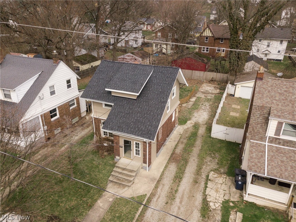 1603 Hampton Road Akron, OH 44305 - Photo 42 of 50 Aerial view of residential area