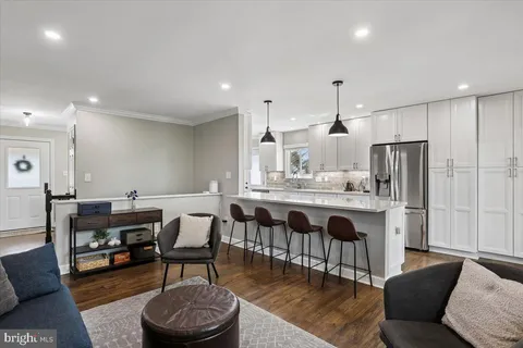 $550,000 | 24328 Flamingo Terrace, Gaithersburg, MD 20882
