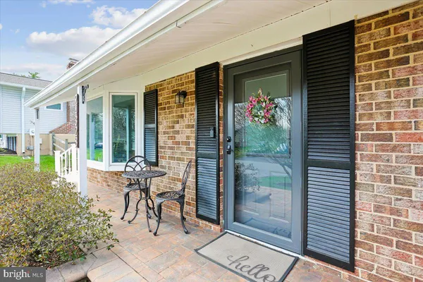 $550,000 | 24328 Flamingo Terrace, Gaithersburg, MD 20882