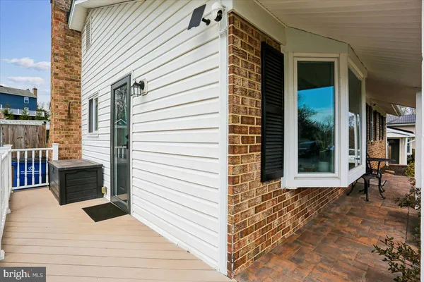 $550,000 | 24328 Flamingo Terrace, Gaithersburg, MD 20882