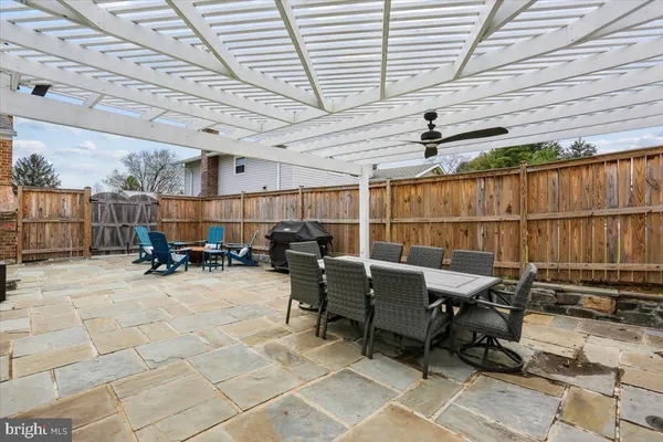 $550,000 | 24328 Flamingo Terrace, Gaithersburg, MD 20882