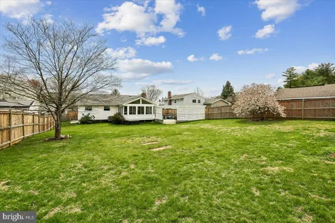 $550,000 | 24328 Flamingo Terrace, Gaithersburg, MD 20882