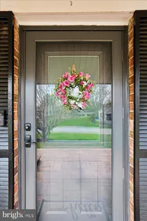 $550,000 | 24328 Flamingo Terrace, Gaithersburg, MD 20882