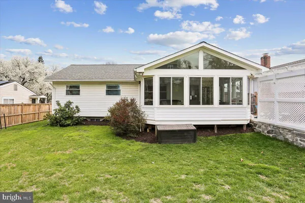 $550,000 | 24328 Flamingo Terrace, Gaithersburg, MD 20882