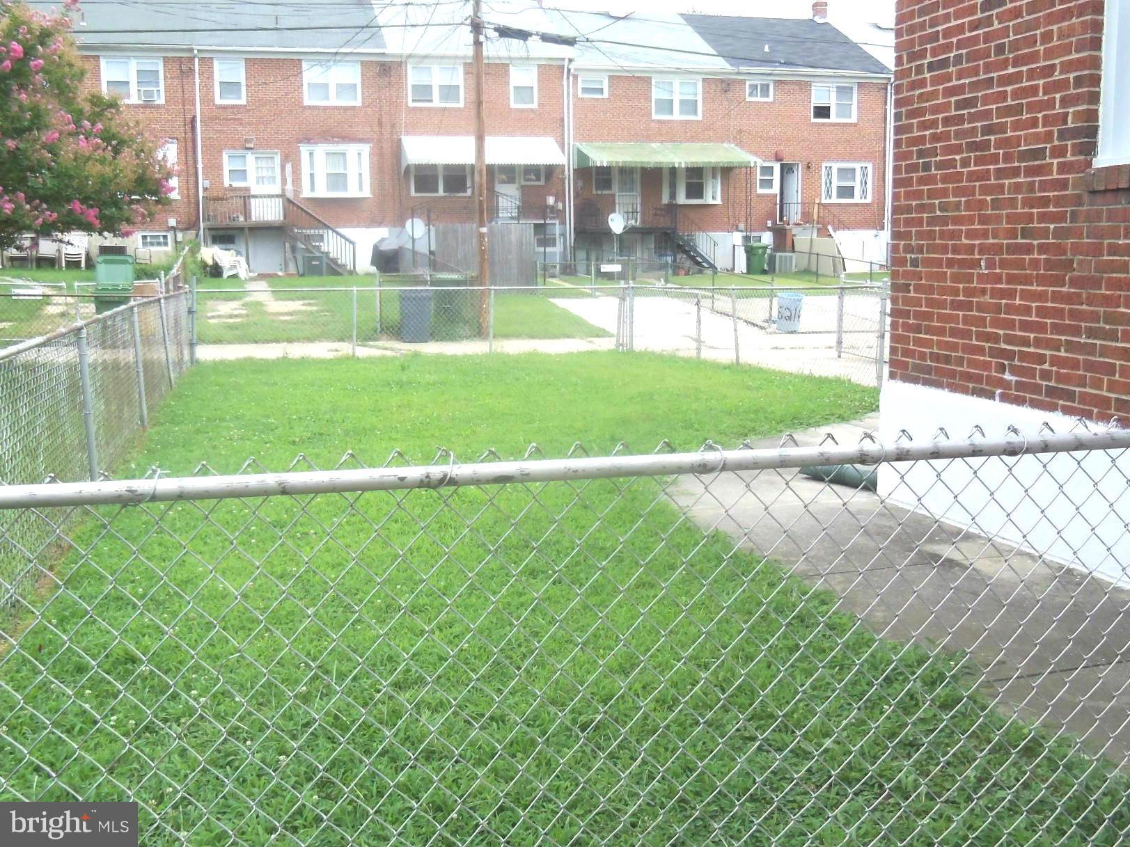 6211 Marlora Road Baltimore, MD 21239 - Photo 4 of 16 Exterior (General)