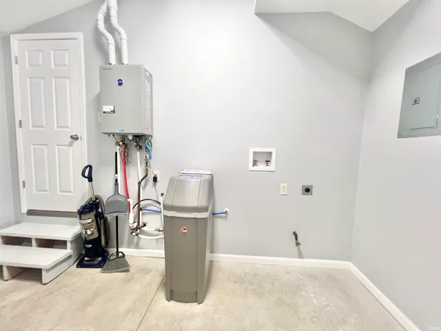 $180,000 | 203 Beal Street, Logansport, IN 46947