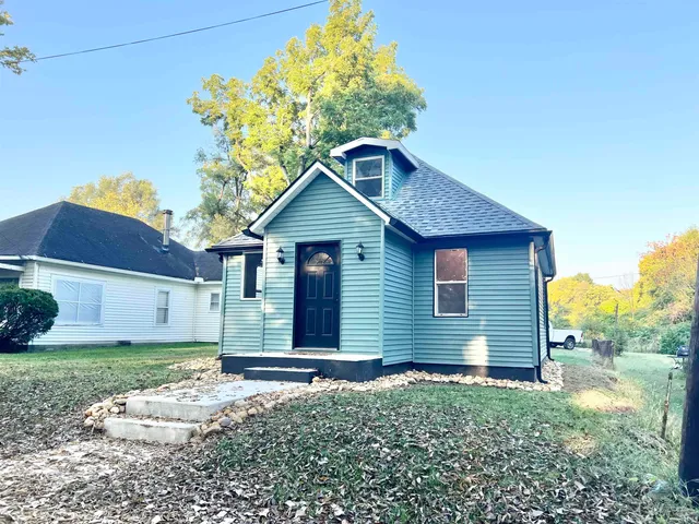 $180,000 | 203 Beal Street, Logansport, IN 46947