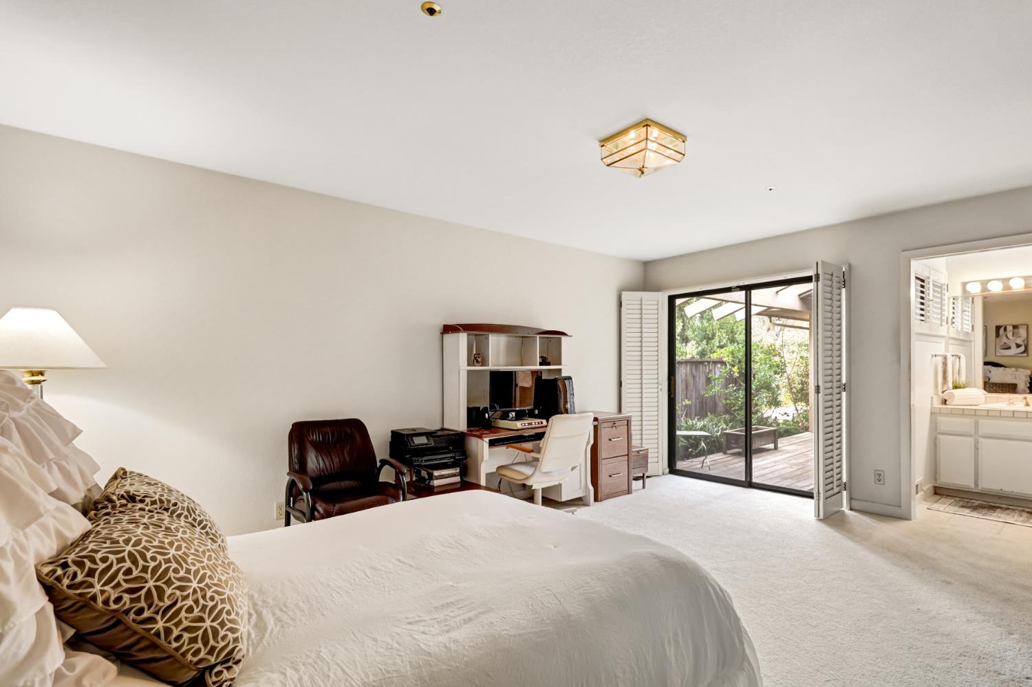 2812 Lacy Lane Sacramento, CA 95821 - Photo 22 of 76 Private guest suite with en suite bath