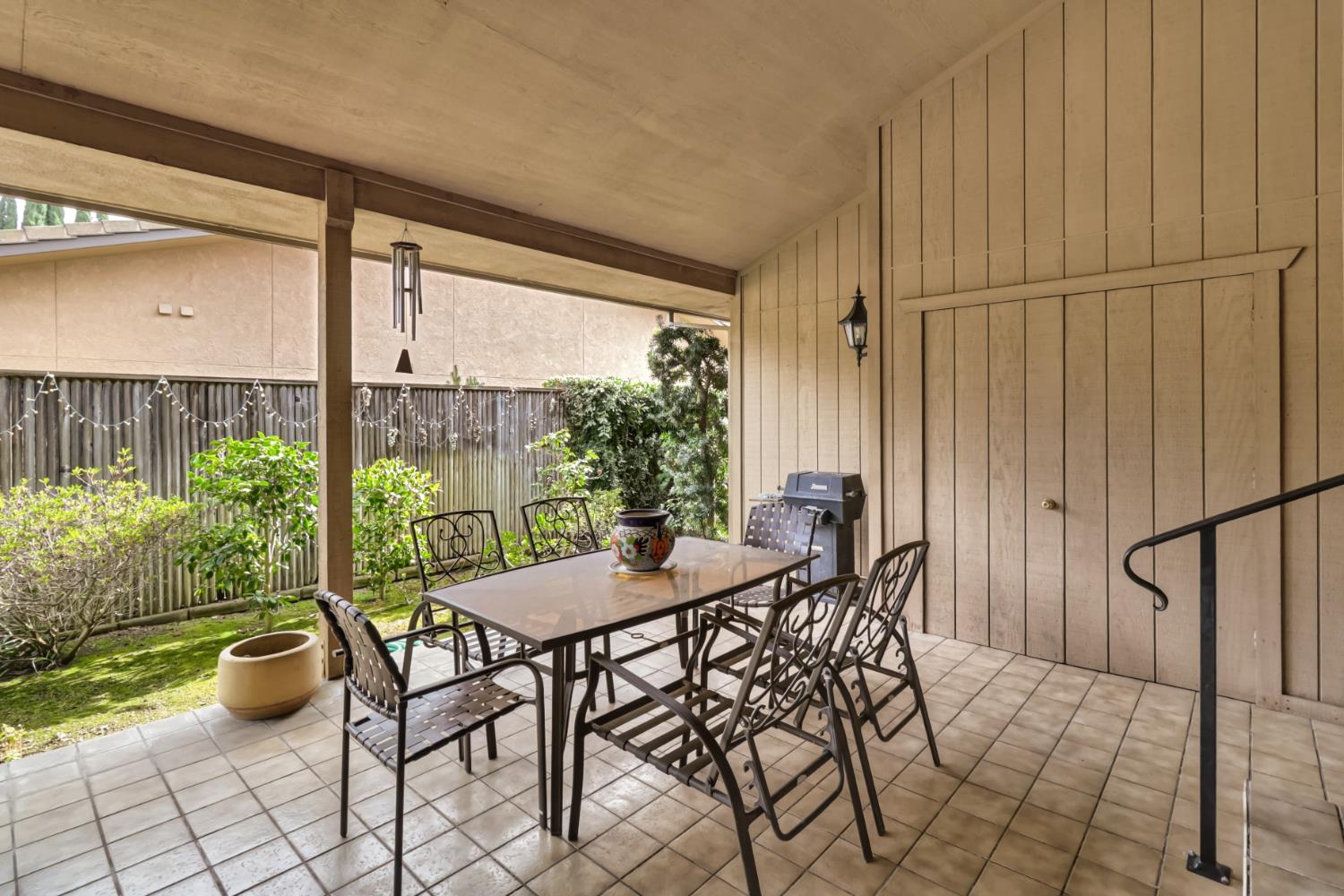 2812 Lacy Lane Sacramento, CA 95821 - Photo 24 of 76 Backyard covered patio